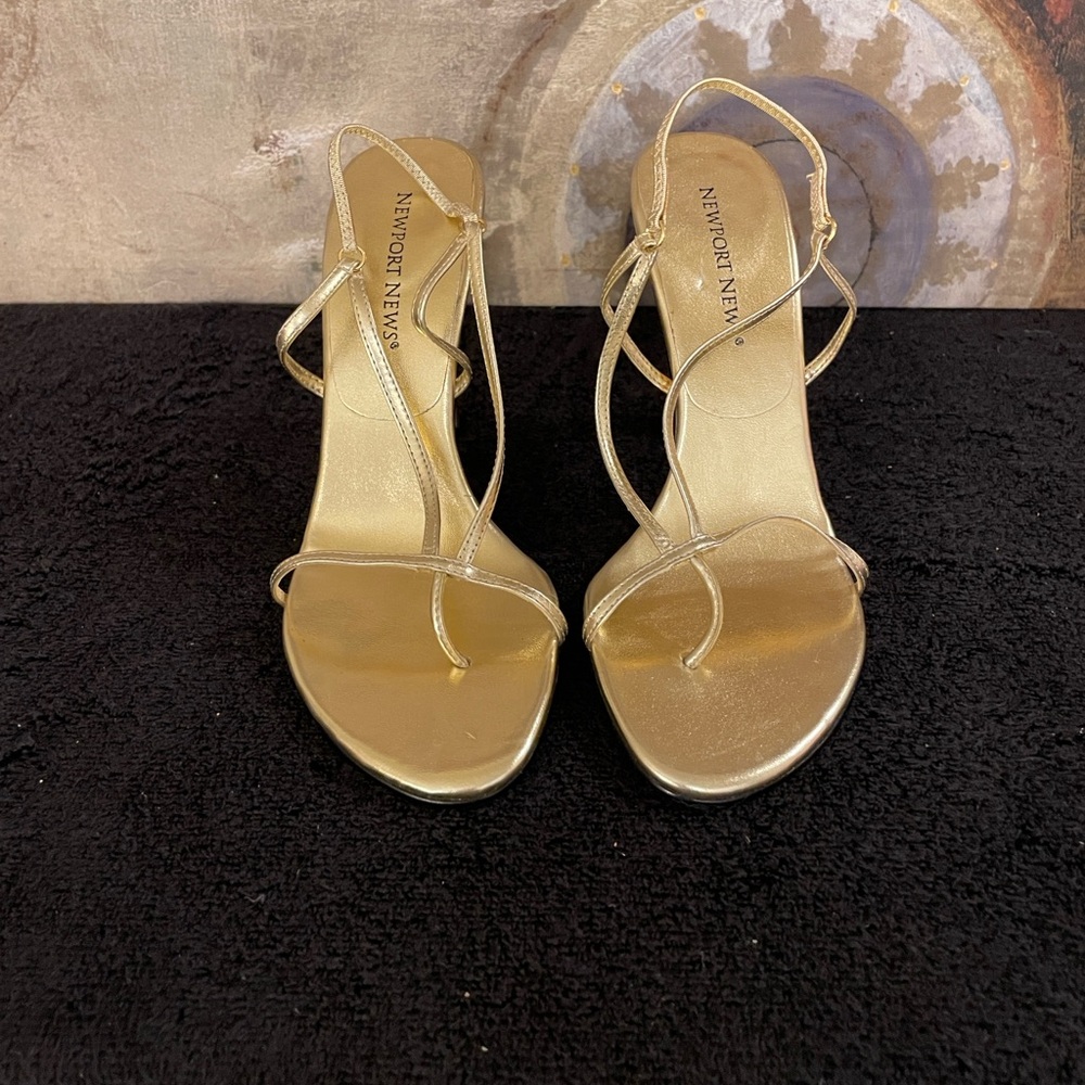 Newport News Gold Thong Sandals